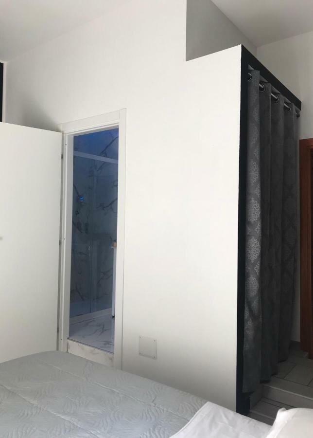 ナポリ Fc Relais Bed & Breakfast エクステリア 写真